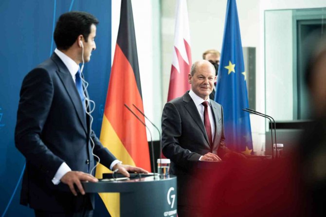 Scholz: “Katar, Enerji Politikasında Önemli Bir Yol Oynuyor”