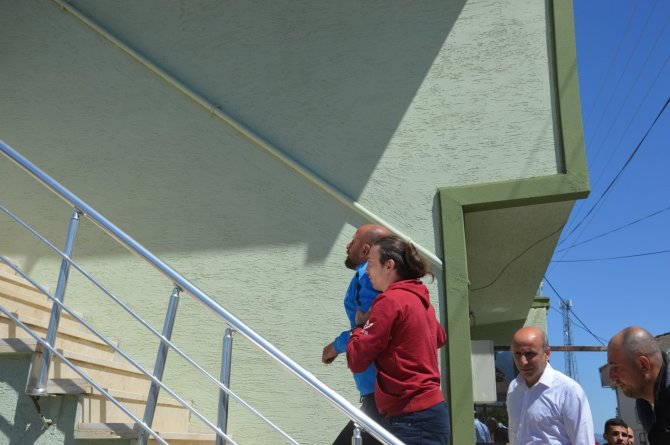 Gözyaşları 4 Yaşındaki Hafza İçin Sel Oldu