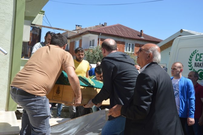 Gözyaşları 4 Yaşındaki Hafza İçin Sel Oldu