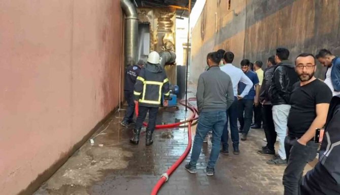 Mobilya Fabrikasında Patlama: 2 Yaralı