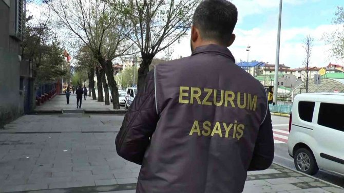 Erzurum’da Polis Bölgelerinde Uygulama Yaptı