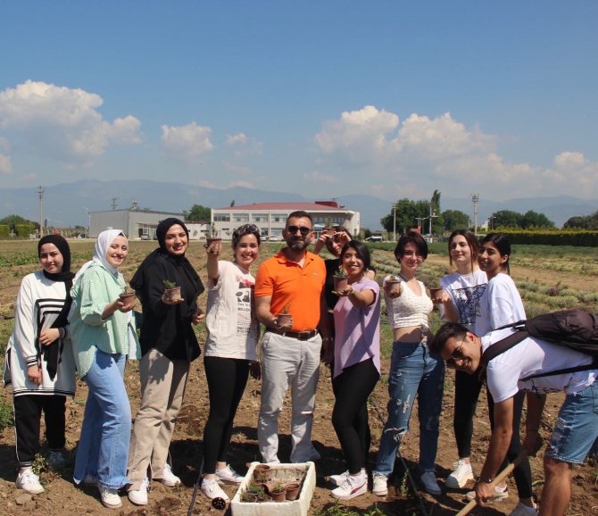 Burhaniye’de Gastrobaçem Projesi Hayata Geçirildi