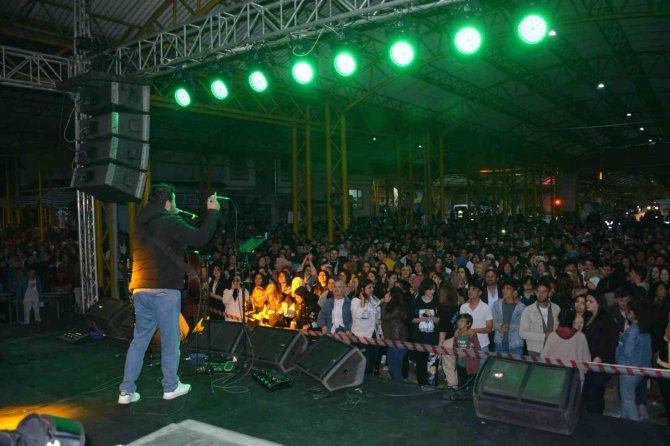 Gediz’de Gençlik Festivali