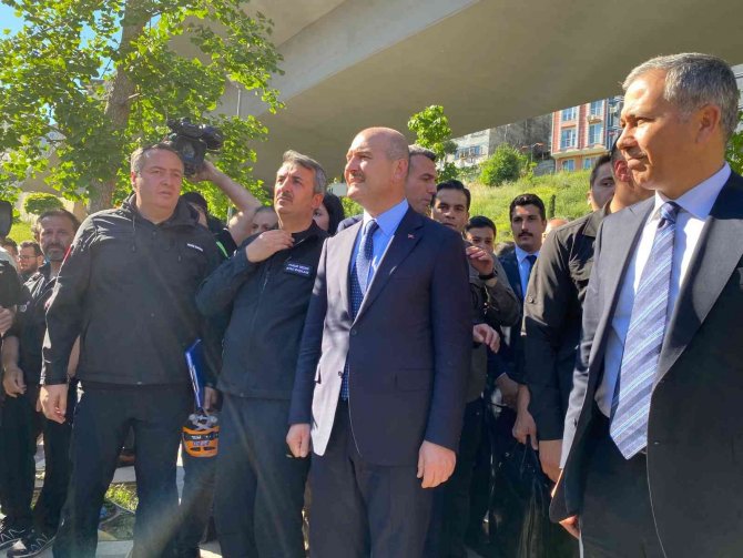 İ̇stanbul’da Dev Deprem Tatbikatı: Senaryo Gereği İ̇stanbul 7.5 Büyüklüğünde Depremle Sallandı
