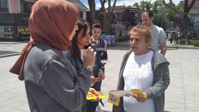 Kırşehir’de Narkotik Polisi Halkı Bilgilendirdi