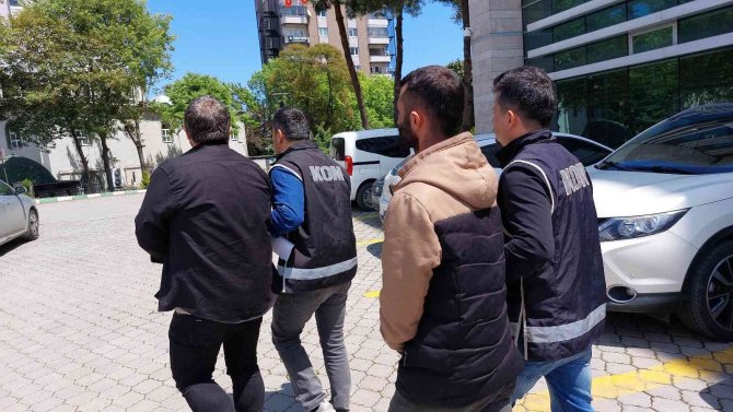 Samsun’da Ele Geçen 19 Suikast Tabancasıyla İlgili 2 Kişi Tutuklandı