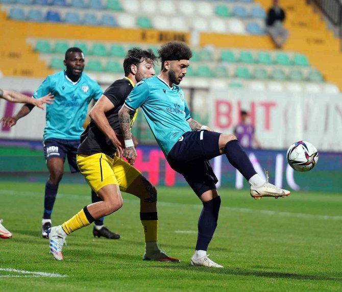 Spor Toto 1. Lig: İ̇stanbulspor: 0 - Bandırmaspor: 0