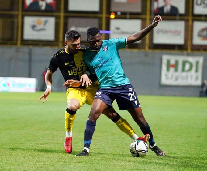 Spor Toto 1. Lig: İ̇stanbulspor: 0 - Bandırmaspor: 0