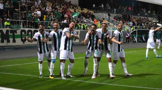 Spor Toto 1. Lig: Denizlispor: 4 - Bb Erzurumspor: 0