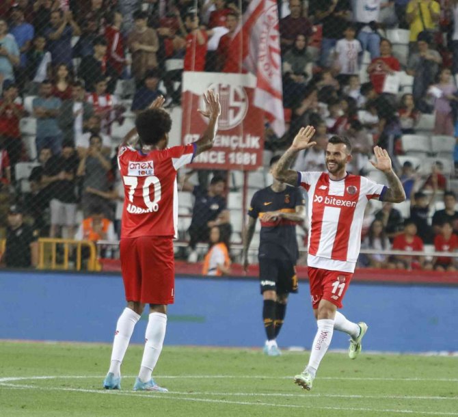 Spor Toto Süper Lig: Ft Antalyaspor: 1 - Galatasaray:0 (İ̇lk Yarı)