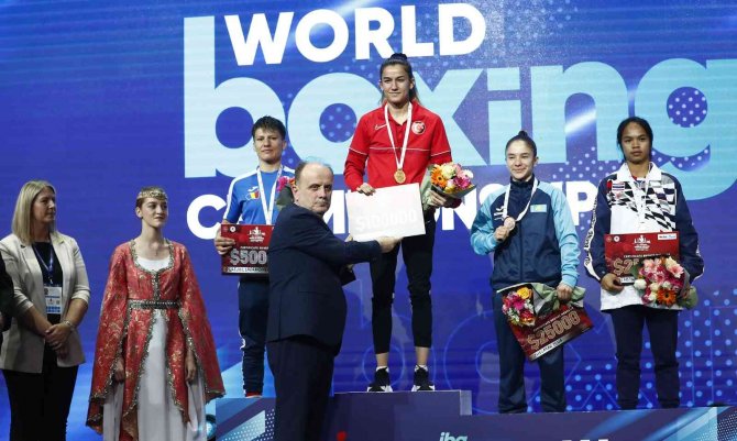 Hatice Akbaş: “İ̇nşallah Bu Performansı Paris Olimpiyatları’nda Gösteririz”