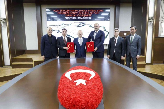 Diyadin Tarıma Dayalı İ̇htisas Osb’nin Alt Yapı Yapım İşi Protokolü İmzalandı