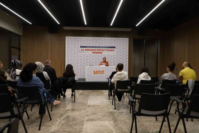 Yazar Delibaş, Atatürk Cephede Bile Kitap Okuyordu