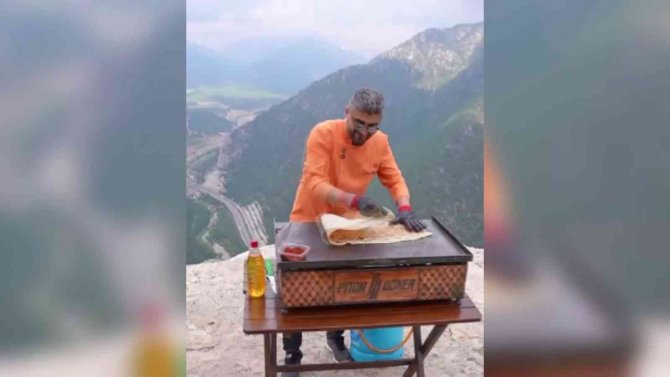 Bin 650 Metrede ‘Piton Döner’ Yaptı