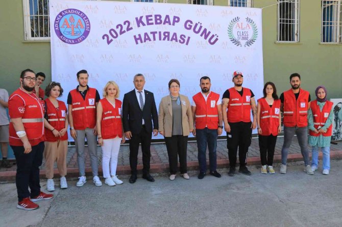 Bakan Derya Yanık: “Lisede Öğrendiklerim Hayatımı Şekillendirmeme Etki Etti”