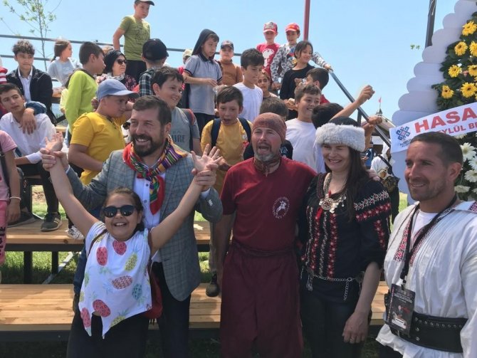 Akıncı Toyu Atlı Okçuluk Yarışmasının İlk Günü Tamamlandı