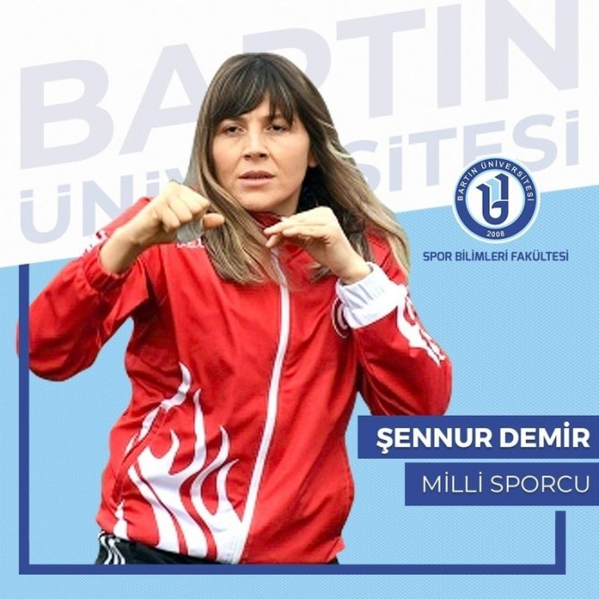 Bartın Üniversitesi Mezunu Şennur Demir’den Tarihi Başarı