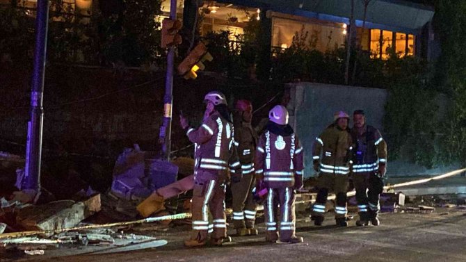 Beşiktaş’ta Ünlü Restoranın İstinat Duvarı Çöktü: 1 Ölü 1 Yaralı
