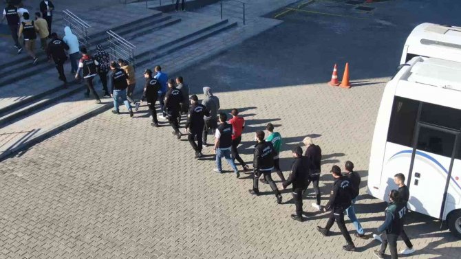 Çanakkale’de Uyuşturucu Operasyonunda 23 Tutuklama