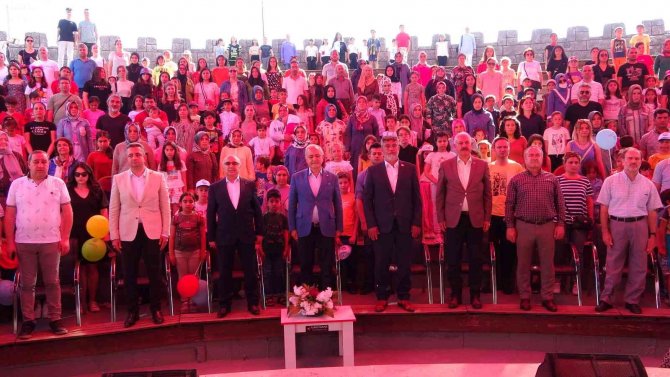 Osmaniye’de Çocuk Oyunları Ve Oyuncakları Festivali