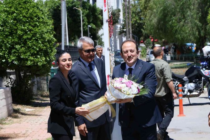 Mersin’in Yeni Valisi Pehlivan, Görevine Başladı