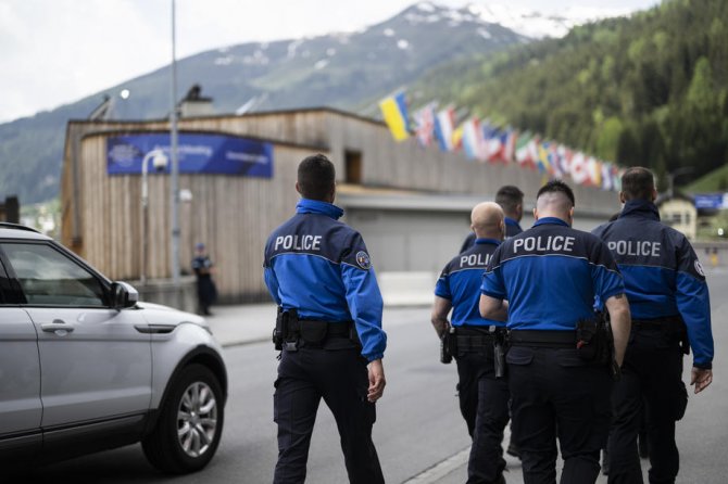 Davos Zirvesi 2 Yıl Aradan Sonra Yeniden Başlıyor