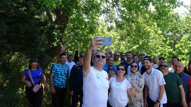 İ̇stanbullular ‘Üsküdar Gençlik Haftası Koşusu’nda Bir Araya Geldi