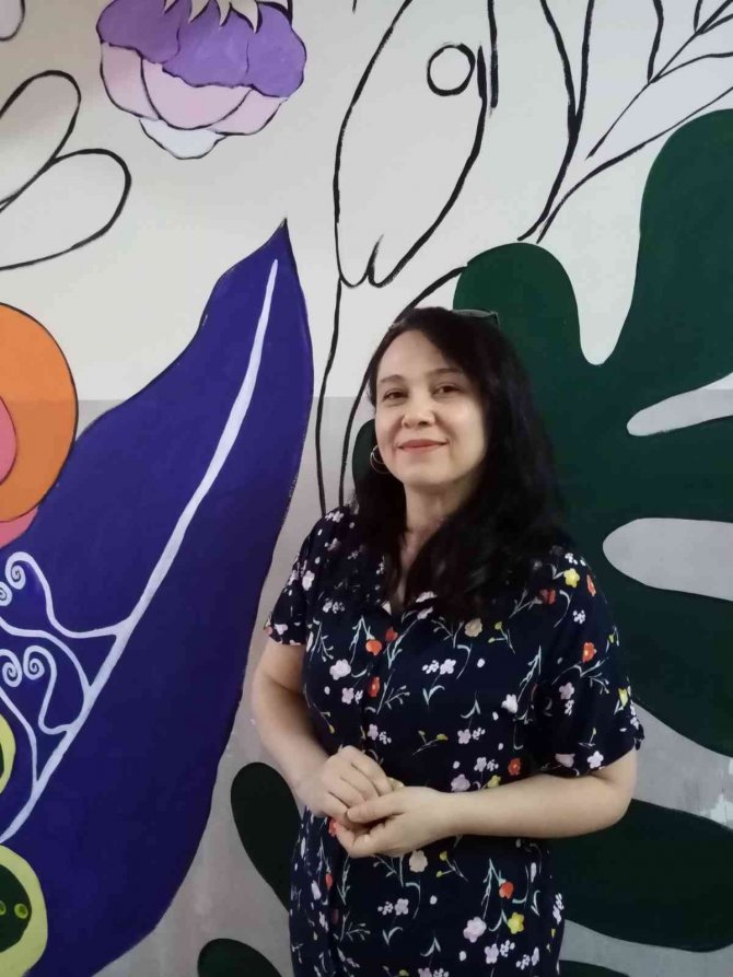 İ̇lkokulun Koridoru Sanat Sokağı Oldu