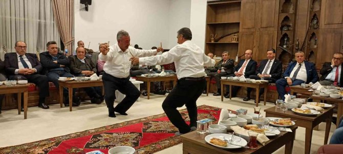Kentin Sorunları ’Helebiş’ Gecesinde Çözülüyor