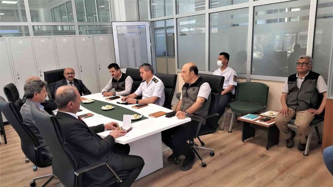 Kütahya’da Orman Yangınlarıyla Mücadelede Kurumlar Arası İşbirliği Ve Bilgilendirme Toplantısı