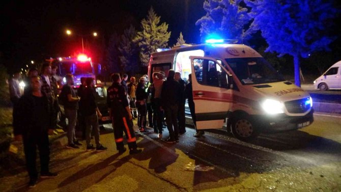 Kazada Arkadaşı Yaralanan Sürücü Ortalığı Birbirine Kattı
