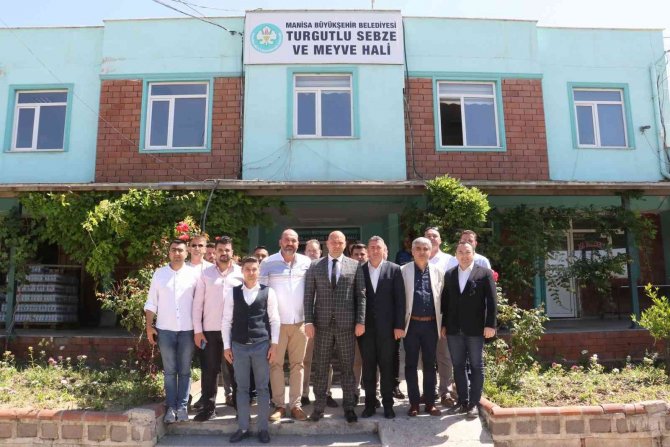 Turgutlu’da Hal Sezonu Törenle Açıldı