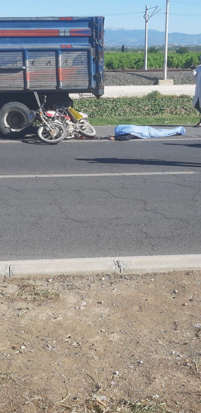 Tarsus’ta Trafik Kazasında Motosiklet Sürücüsü Hayatını Kaybetti