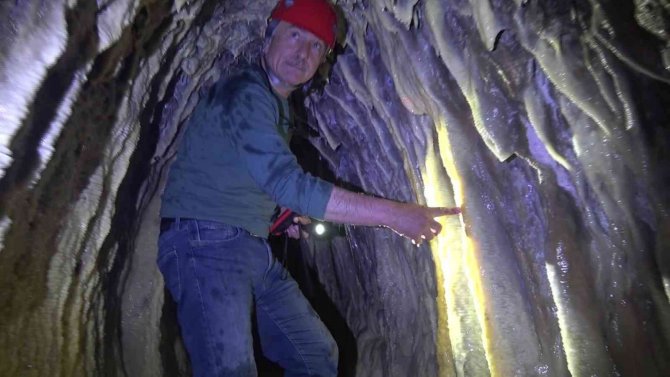 Profesör Gizemli Mağarayı İnceledi: “Önemli Bir Mağara, Bölgemize Zenginlik Katacak”