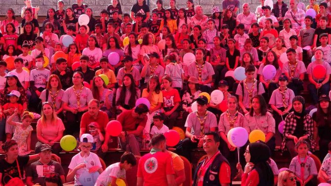 Osmaniye’de Çocuk Oyunları Ve Oyuncakları Festivali