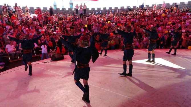 Osmaniye’de Çocuk Oyunları Ve Oyuncakları Festivali