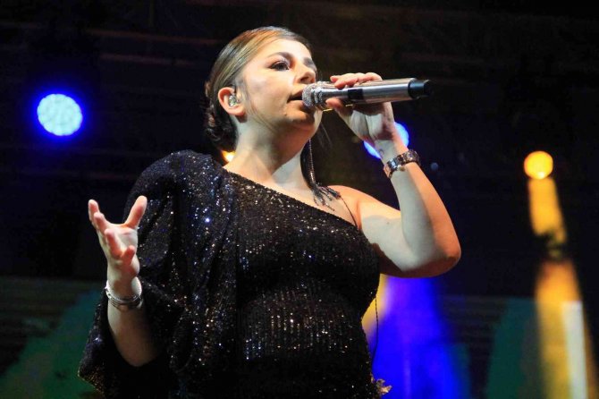 Samsun’da Merve Özbey Rüzgarı