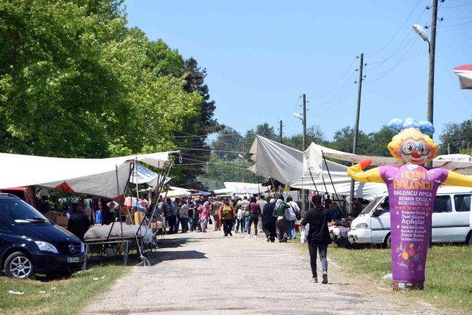Sinop’ta Geleneksel Bektaşağa Panayırı Başladı