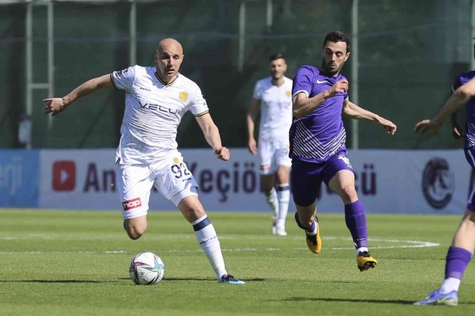 Spor Toto 1. Lig: Ankara Keçiörengücü: 1 - Mke Ankaragücü: 2