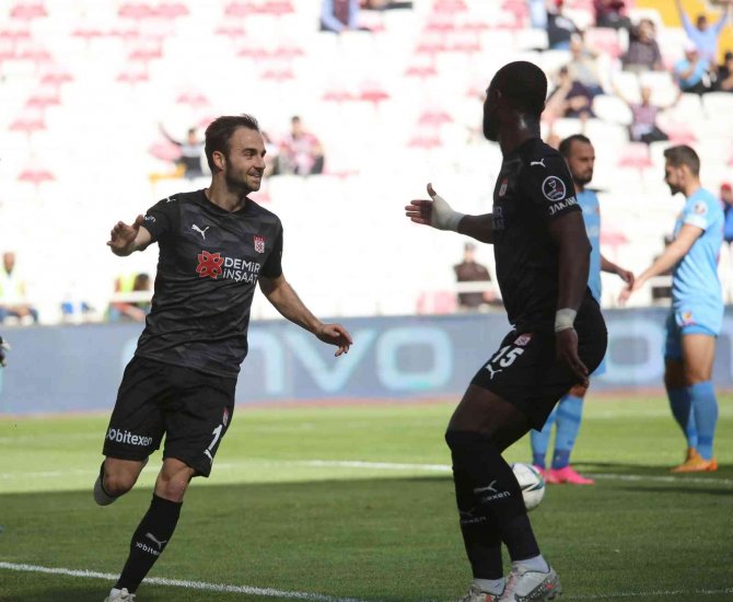Spor Toto Süper Lig: Dg Sivasspor: 1 - Y. Kayserispor: 0 (İ̇lk Yarı)