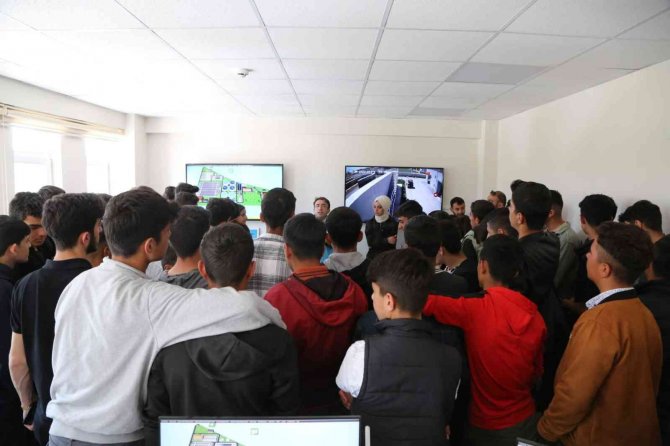 Vaski̇, Öğrencileri “Merkez İ̇leri Biyolojik Atıksu Arıtma Tesisi”nde Ağırladı