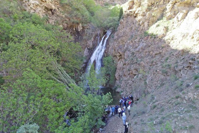 Van Fotoğraf Maratonu" Çatak’ta Devam Etti