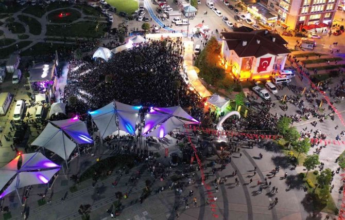 Yuni̇fest’22 Yalova’da Şehirle Kampüsü Buluşturadu
