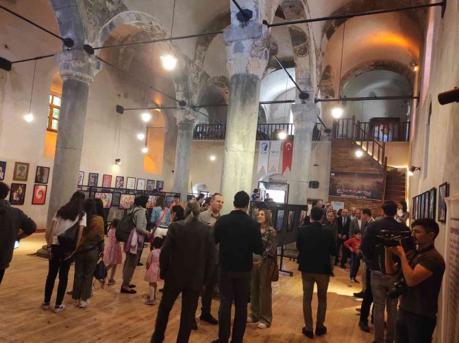 Niğde’de "Sanat Sarsıntısı-9" Uluslararası Resim Sergisi Açıldı