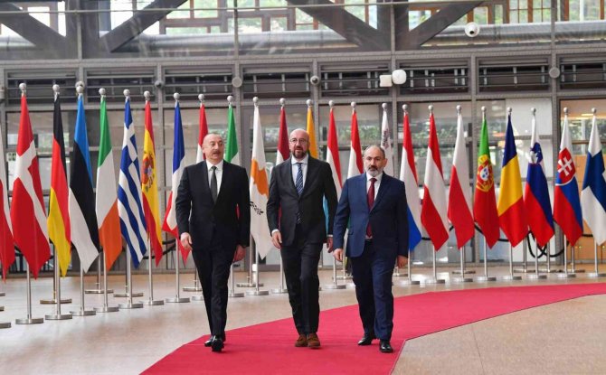 Azerbaycan, Ermenistan Ve Ab Arasındaki Üçlü Toplantı Brüksel’de Başladı