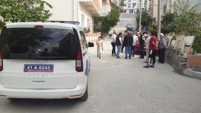 Sokakta Hız Yapanları Uyardı, Pompalı Tüfekle Vuruldu