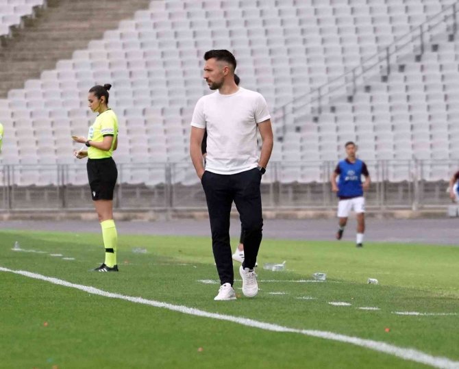 Spor Toto Süper Lig: Fatih Karagümrük: 0 - Alanyaspor: 1 (İ̇lk Yarı)