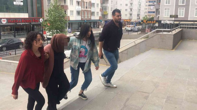 Kızını Öldüren Anne Adliyede: Polise Kendini İhbar Etmiş