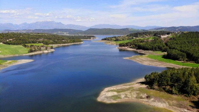 Barajlardaki Korkutan Kuraklığın Yerini Masmavi Sular Aldı