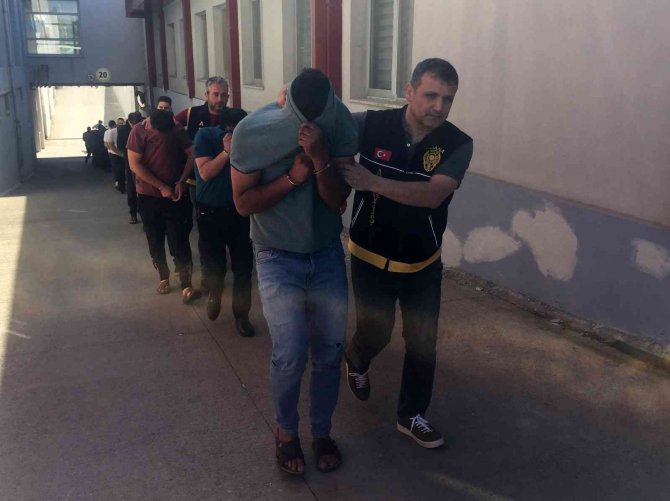 Polis Vatandaşın 1 Milyon 175 Bin Lirasını Kurtardı